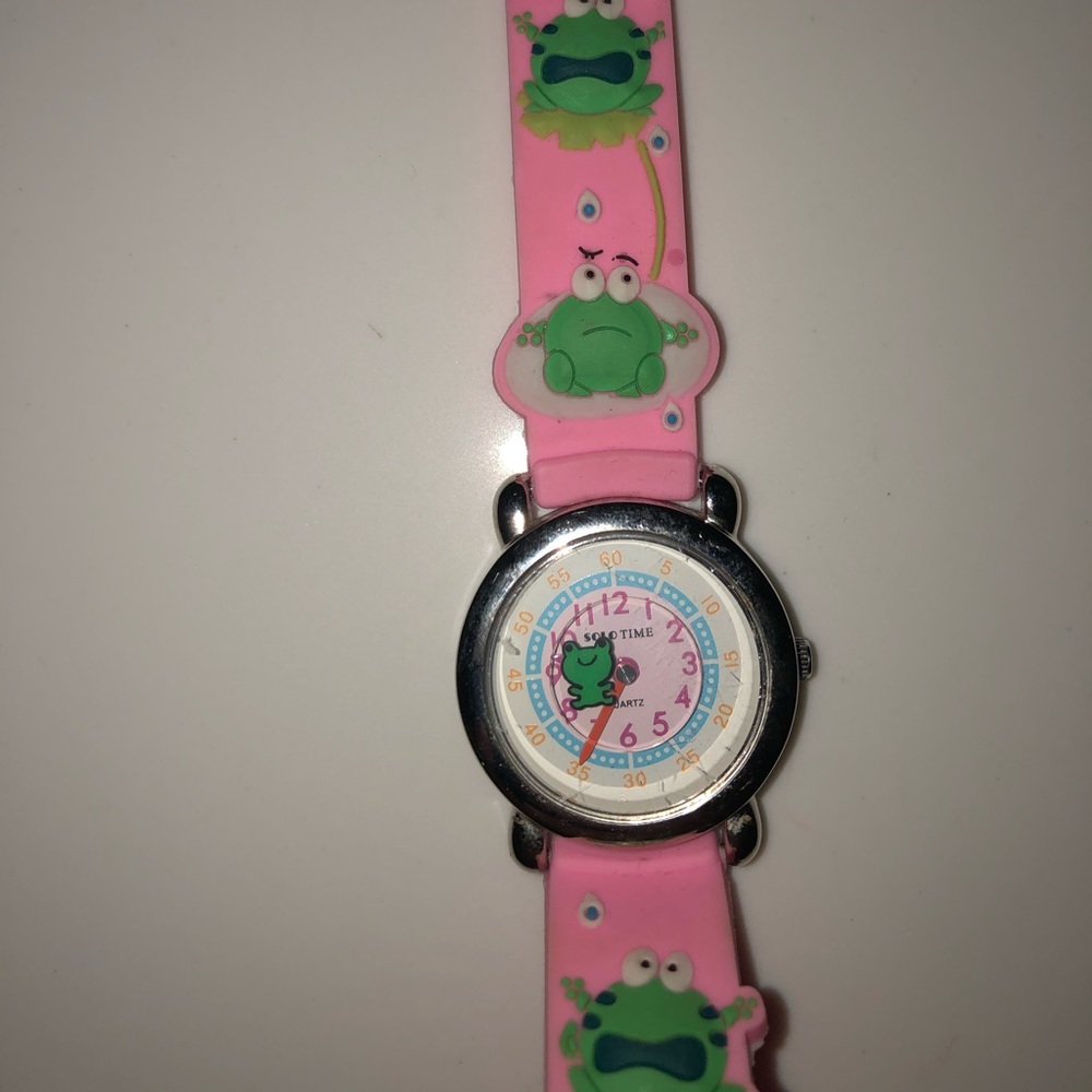 Kids pink frog solo time quartz watch
